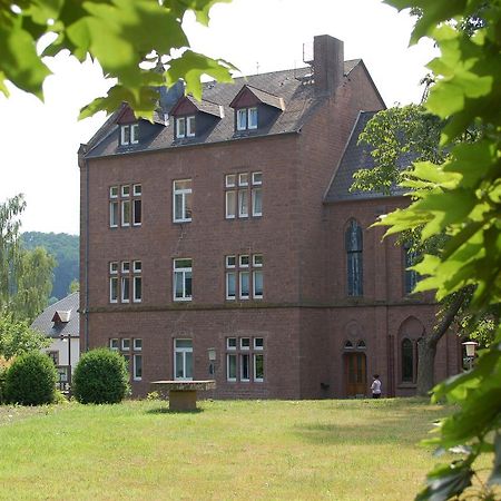 Stiftsberg - Bildungs- Und Freizeitzentrum Kyllburg Dış mekan fotoğraf