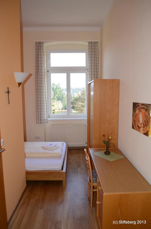 Stiftsberg - Bildungs- Und Freizeitzentrum Kyllburg Dış mekan fotoğraf