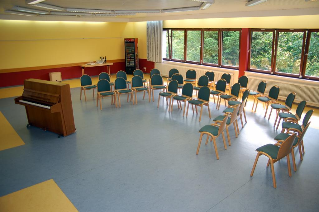 Stiftsberg - Bildungs- Und Freizeitzentrum Kyllburg Dış mekan fotoğraf
