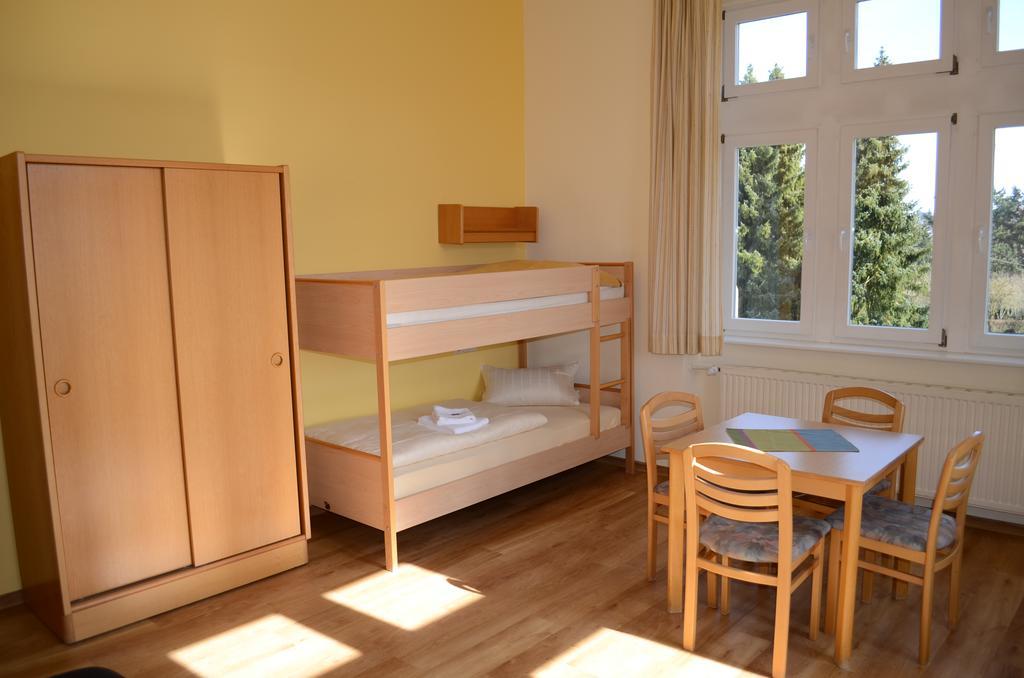 Stiftsberg - Bildungs- Und Freizeitzentrum Kyllburg Dış mekan fotoğraf