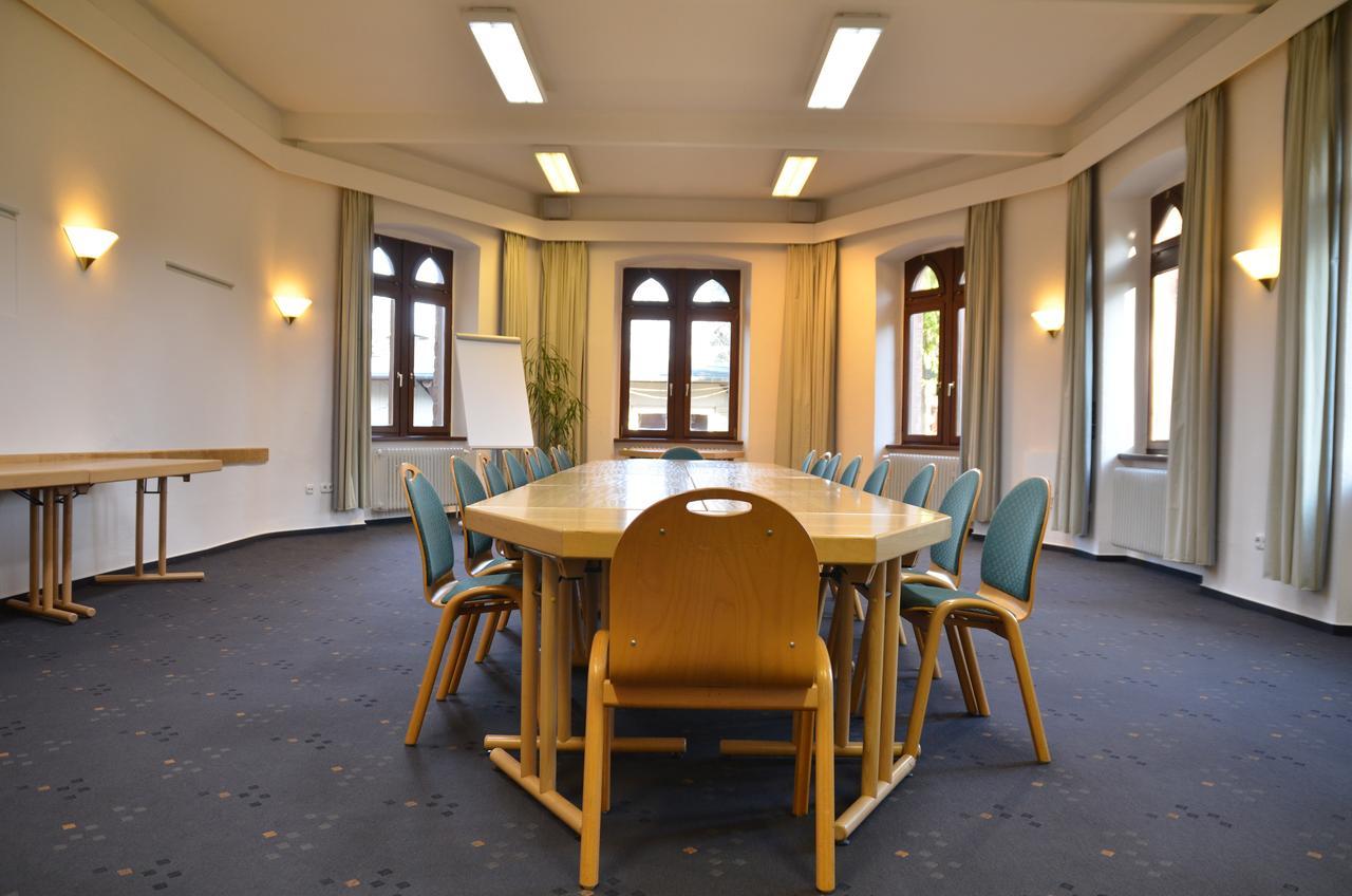 Stiftsberg - Bildungs- Und Freizeitzentrum Kyllburg Dış mekan fotoğraf